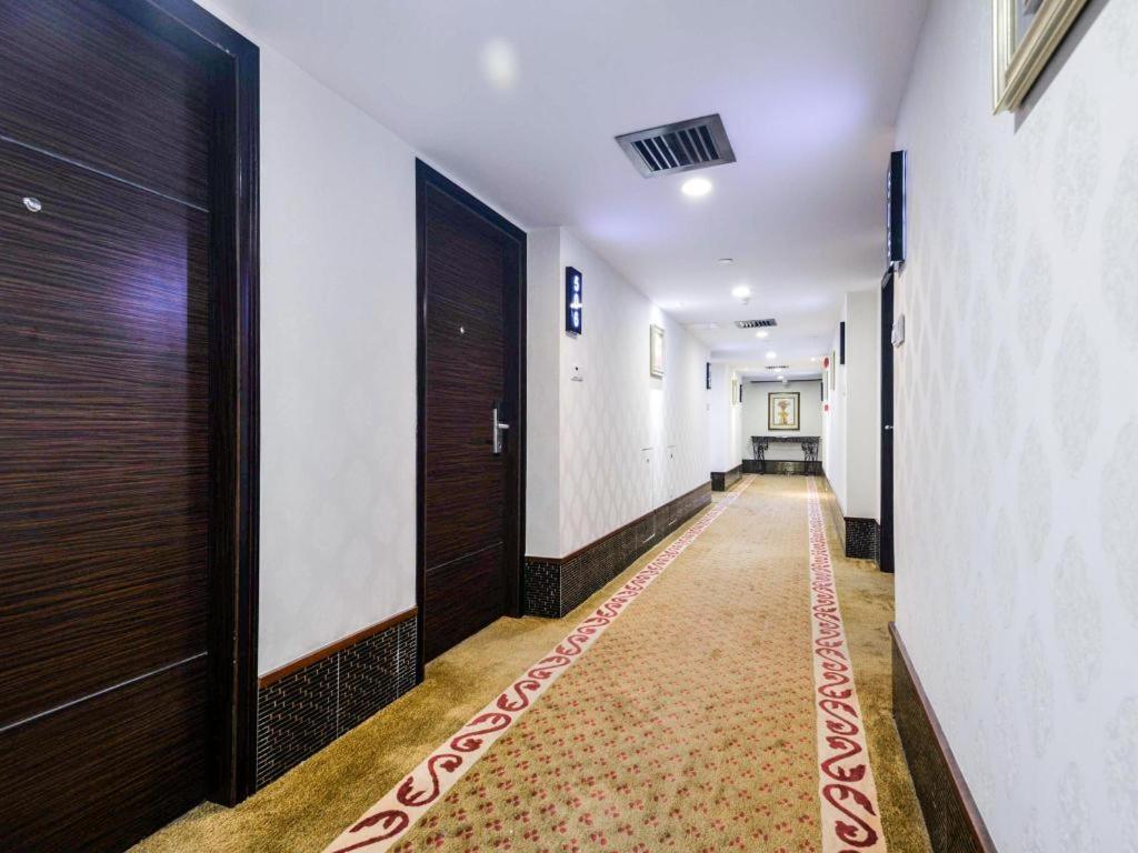 New World Hotel Kanton Exterior foto
