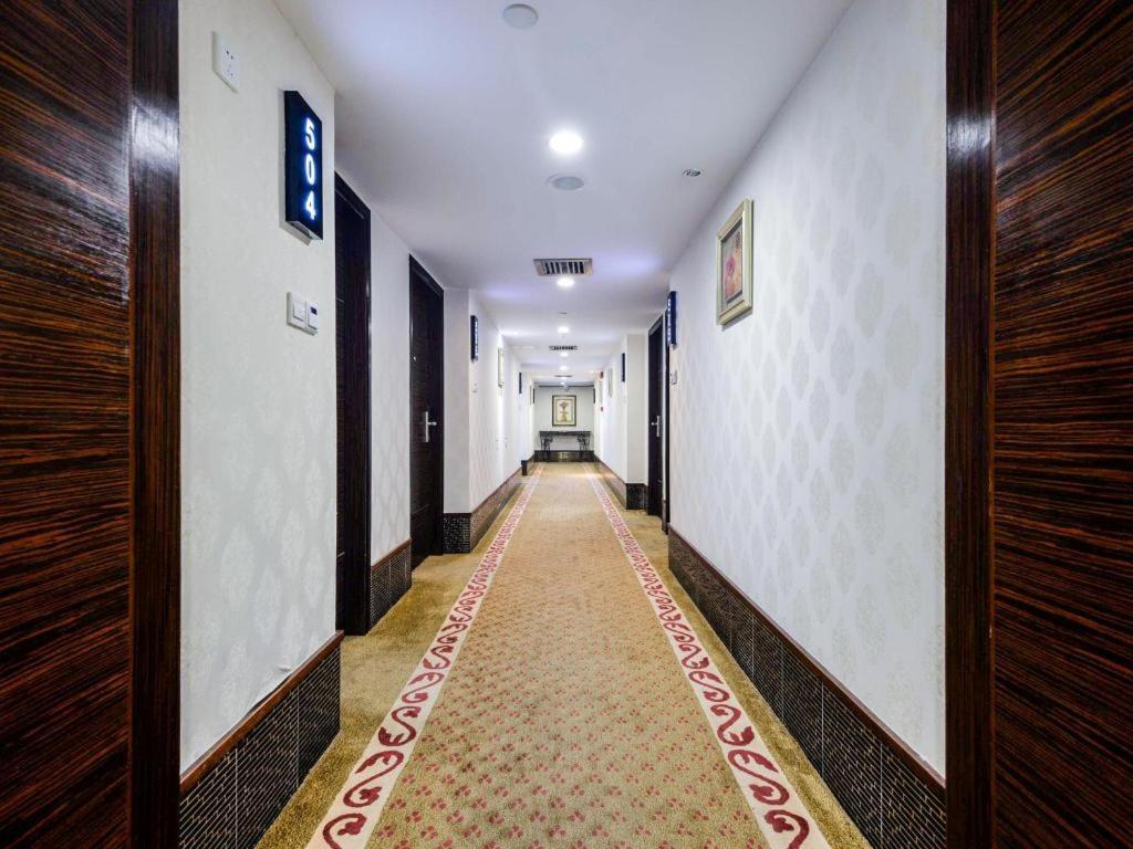 New World Hotel Kanton Exterior foto